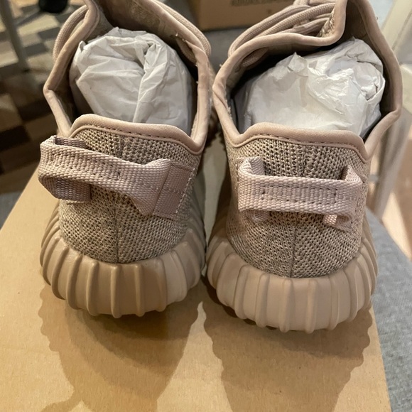 Yeezy Boost 350 Original Oxford Tan - Picture 3 of 14